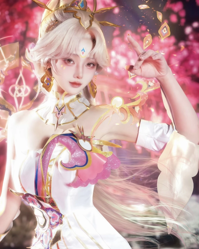 Ảnh cosplay Liên Quân nữ tạo hình quyến rũ đầy cá tính
