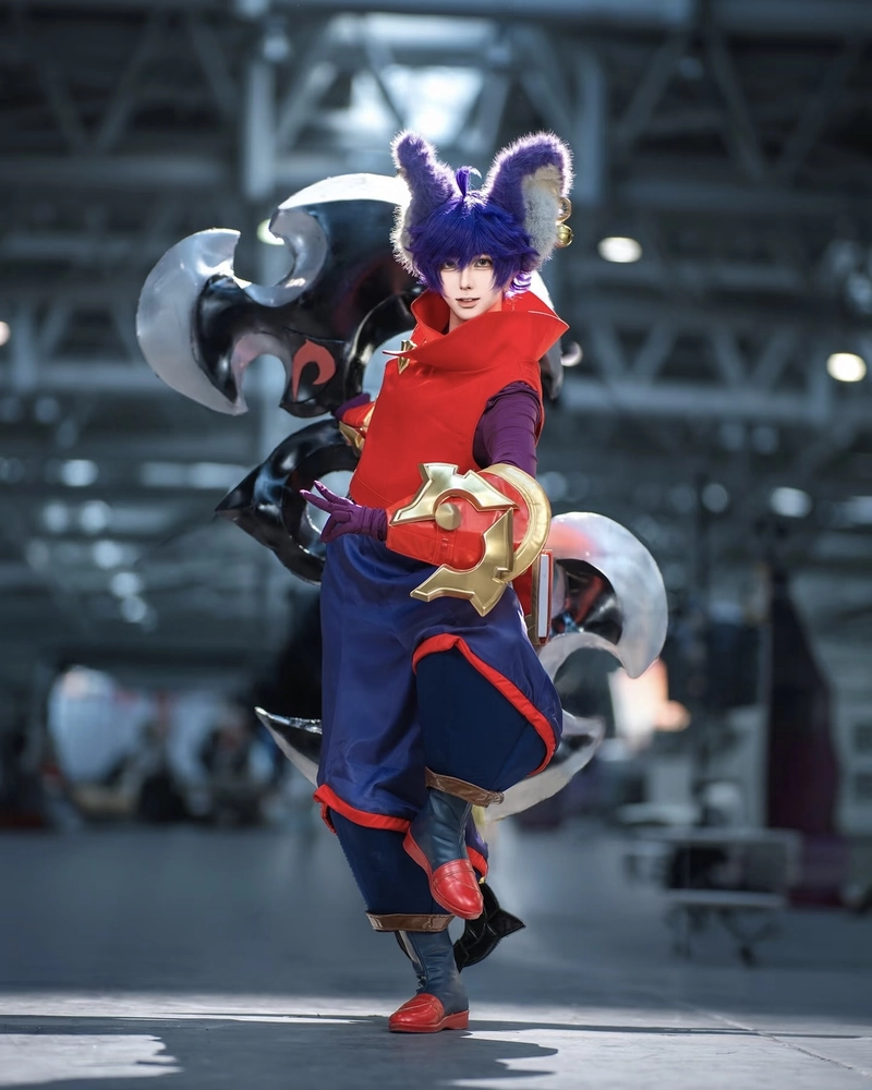 Ảnh cosplay Liên Quân tướng nam phong cách chiến binh mạnh mẽ