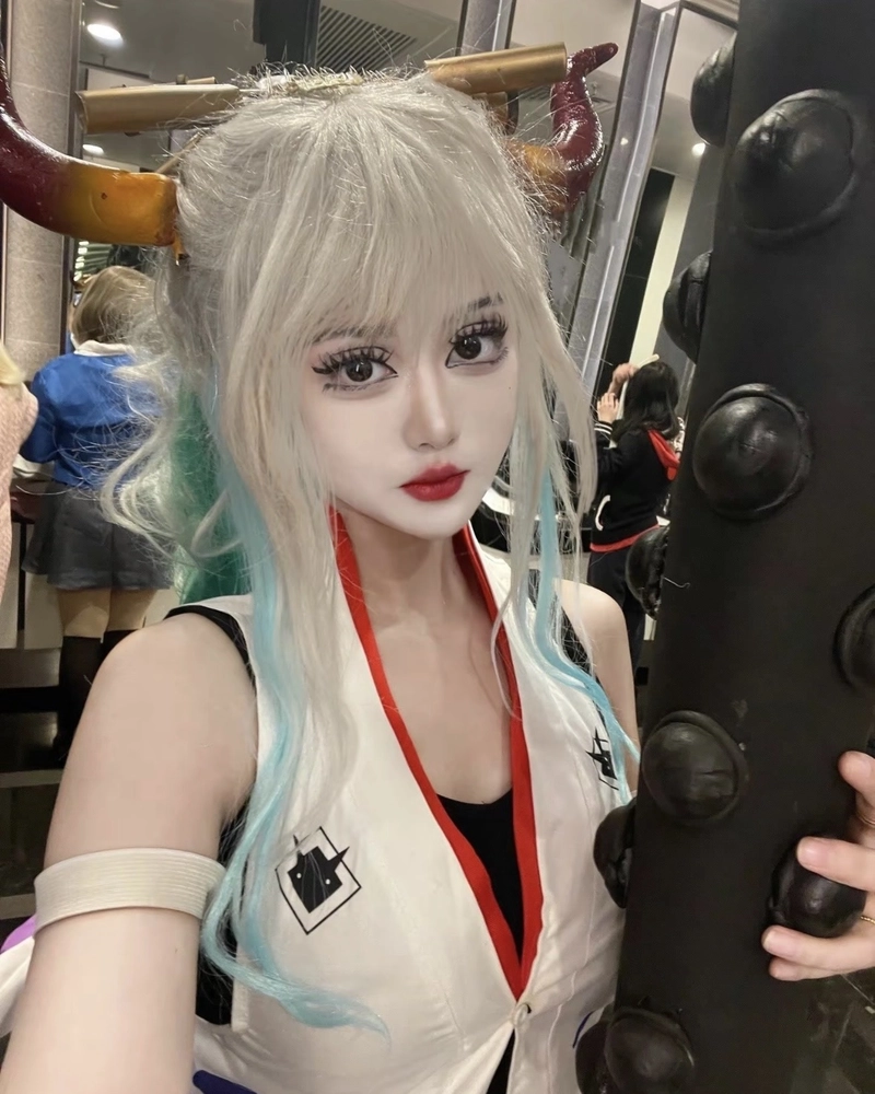 Ảnh cosplay Yamato cùng thần thái lạnh lùng cuốn mắt