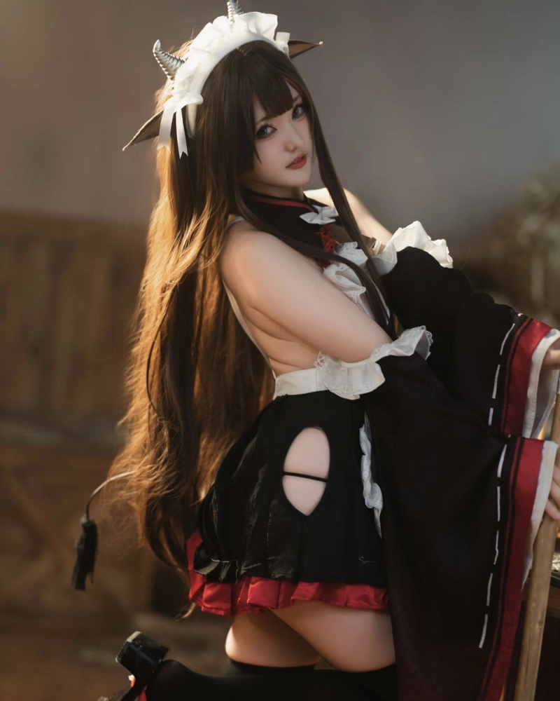 Ảnh cosplay bò sữa tạo hình dễ thương nổi bật tự nhiên