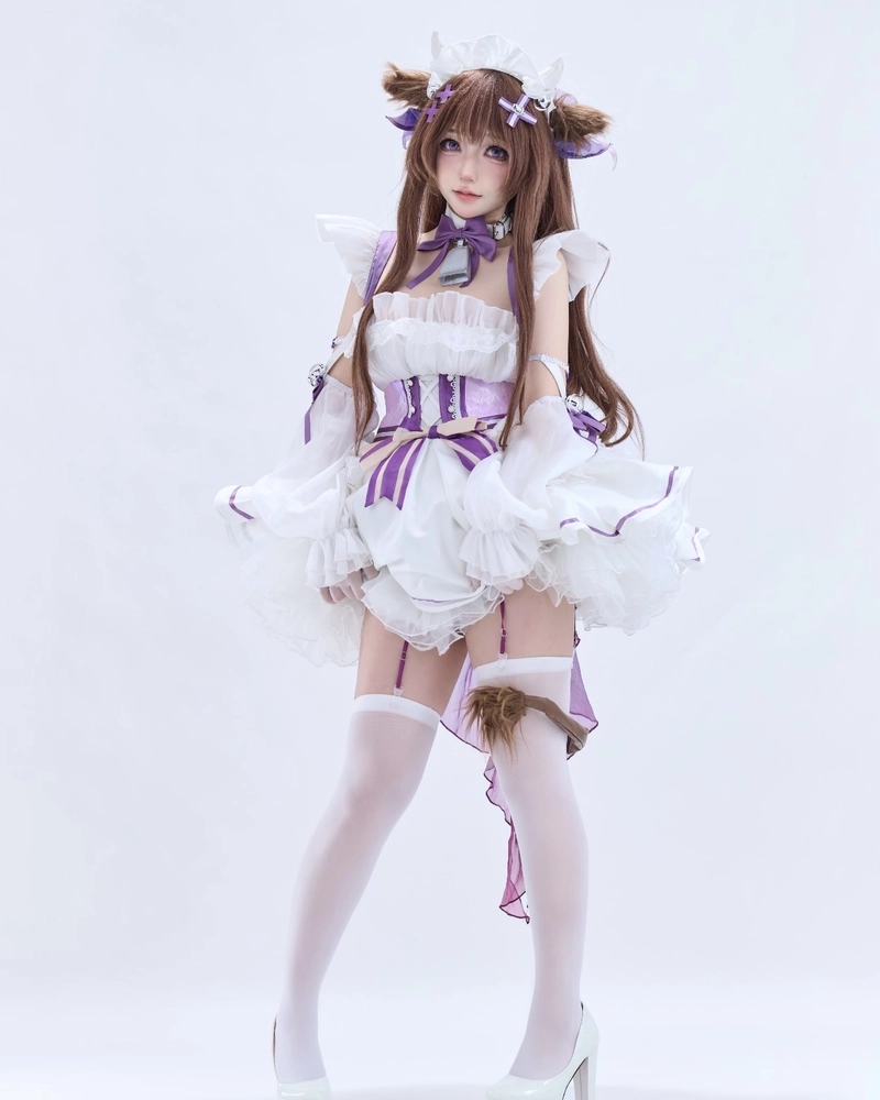 Ảnh cosplay bò sữa thể hiện nét đáng yêu tinh nghịch