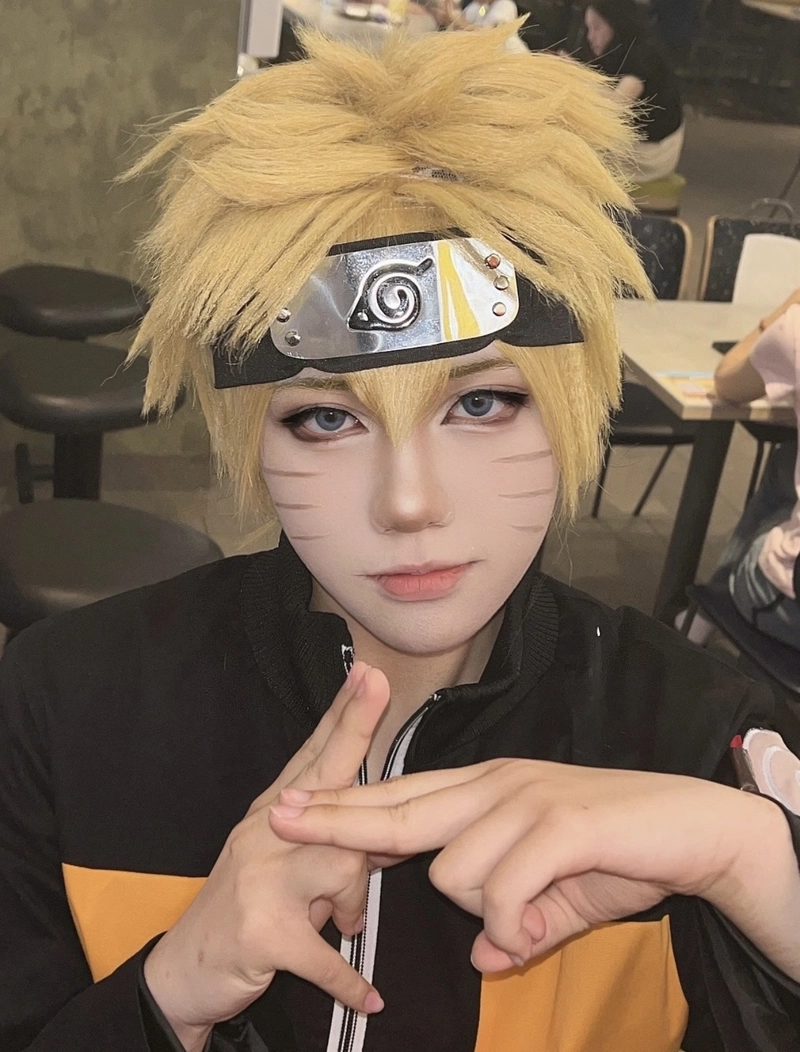 Ảnh cosplay naruto với băng trán rõ nét