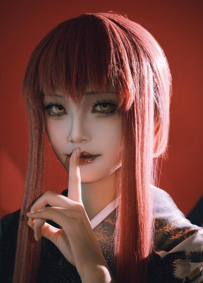 Ảnh makima cosplay gợi sự lạnh nhạt