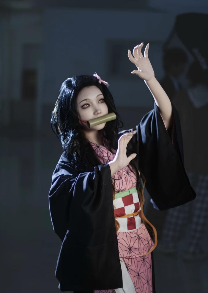 Ảnh nezuko cosplay thể hiện vẻ ngoài dễ mến