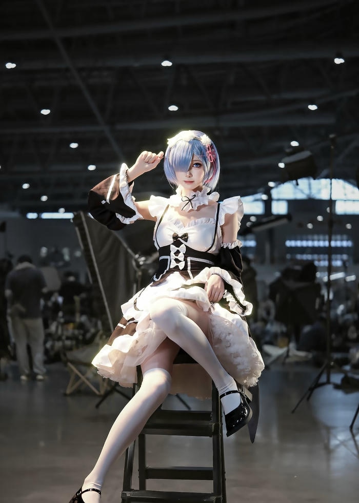 Bức ảnh rem cosplay thể hiện sự dễ mến lâu dài