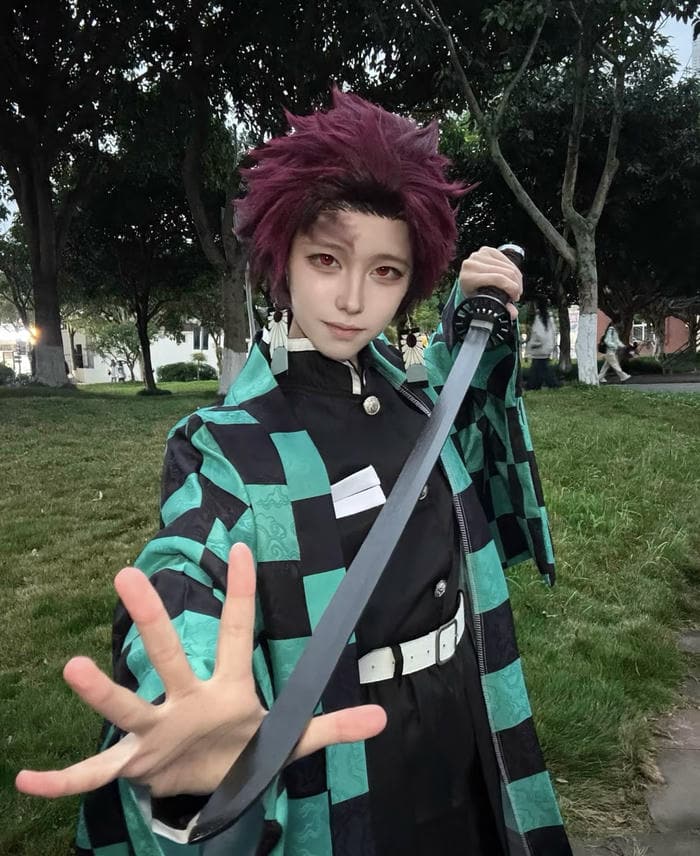 Bức ảnh tanjiro cosplay gợi tinh thần chiến đấu bền lâu