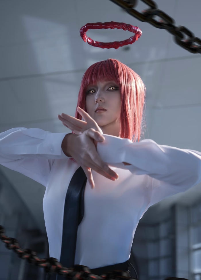 Bức hình makima cosplay gợi sự áp đảo