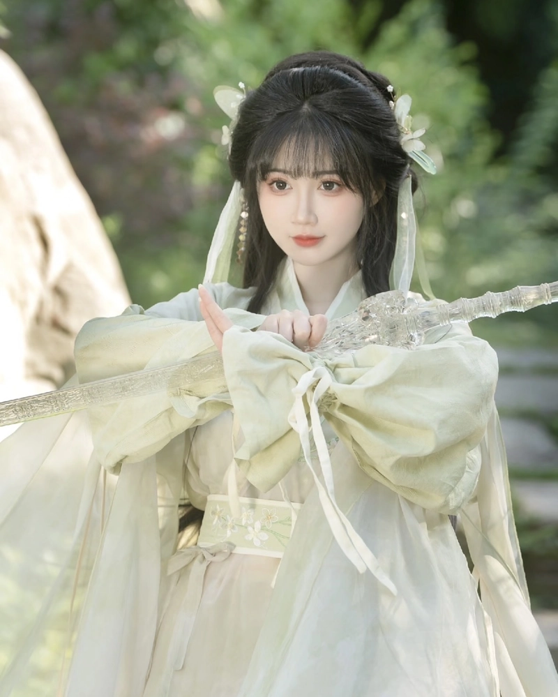 Cosplay cổ trang nữ mang nét đẹp thuần khiết cuốn hút