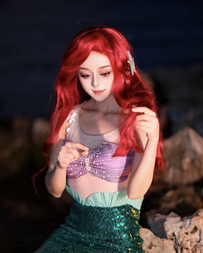 Cosplay nàng tiên cá nữ mang vẻ đẹp mộng mơ nhẹ nhàng