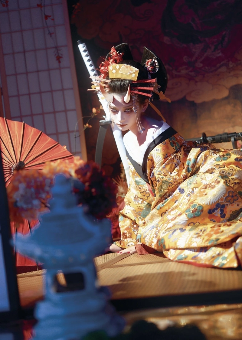Hình Daki cosplay mang thần sắc tự tin và kiêu kỳ