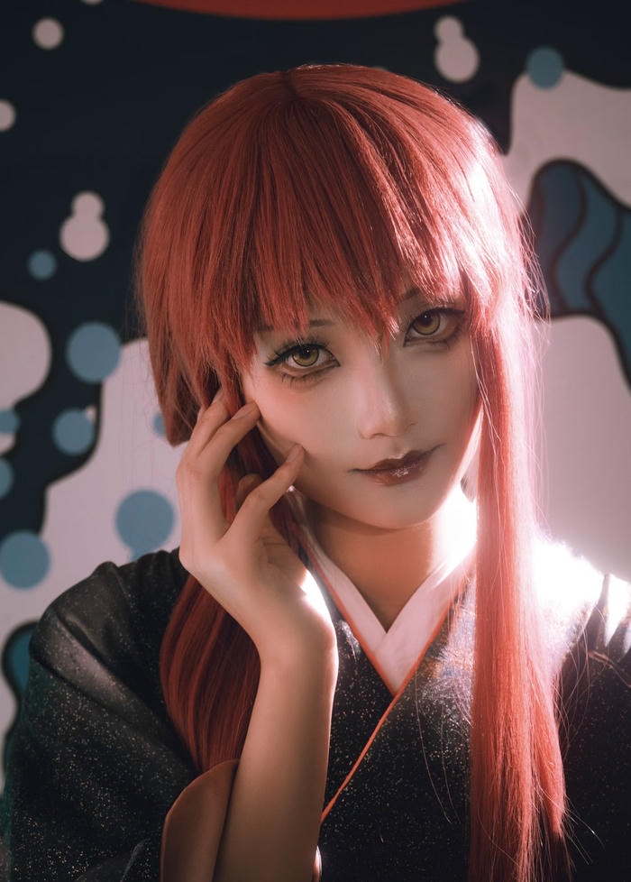 Hình ảnh makima cosplay cho thấy bản lĩnh nhân vật