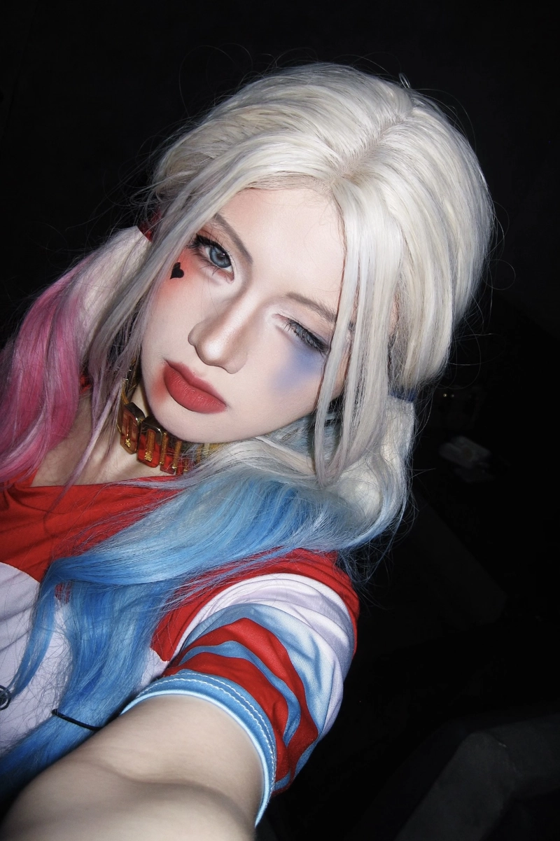 Hình cosplay Harley Quinn phong cách nổi bật