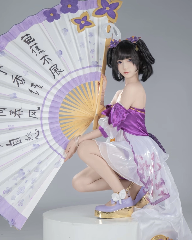 Hình cosplay Liên Quân xinh đẹp phong cách hiện đại cá tính