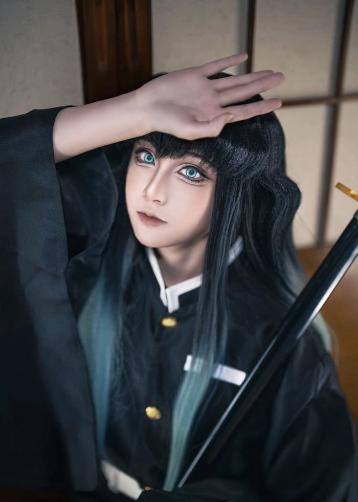 Hình cosplay kimetsu no yaiba với trang phục quen thuộc