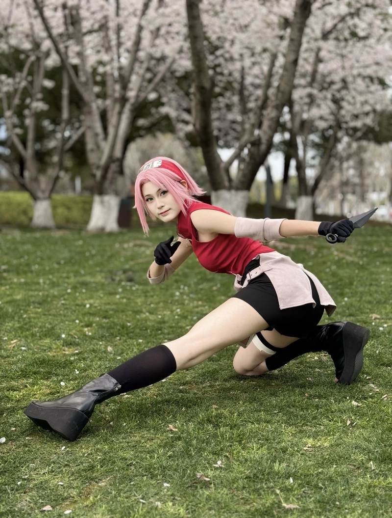 Hình cosplay sakura nhìn rõ chi tiết trang phục