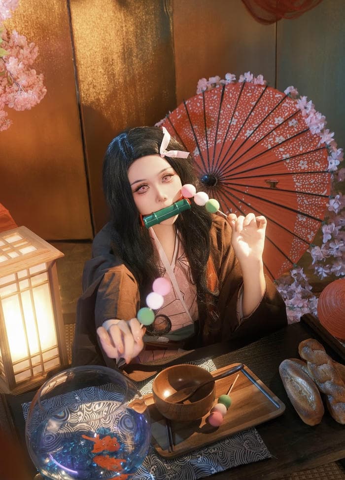 Hình nezuko cosplay thể hiện tinh thần mềm mại nhưng bền bỉ