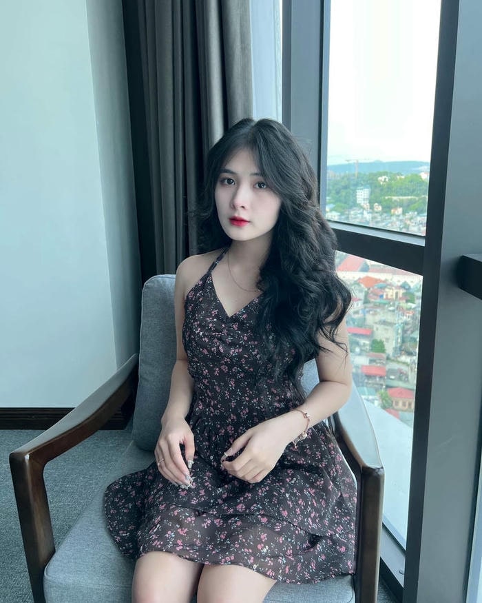 Quỳnh Alee bikini sexy da trắng cực ngon