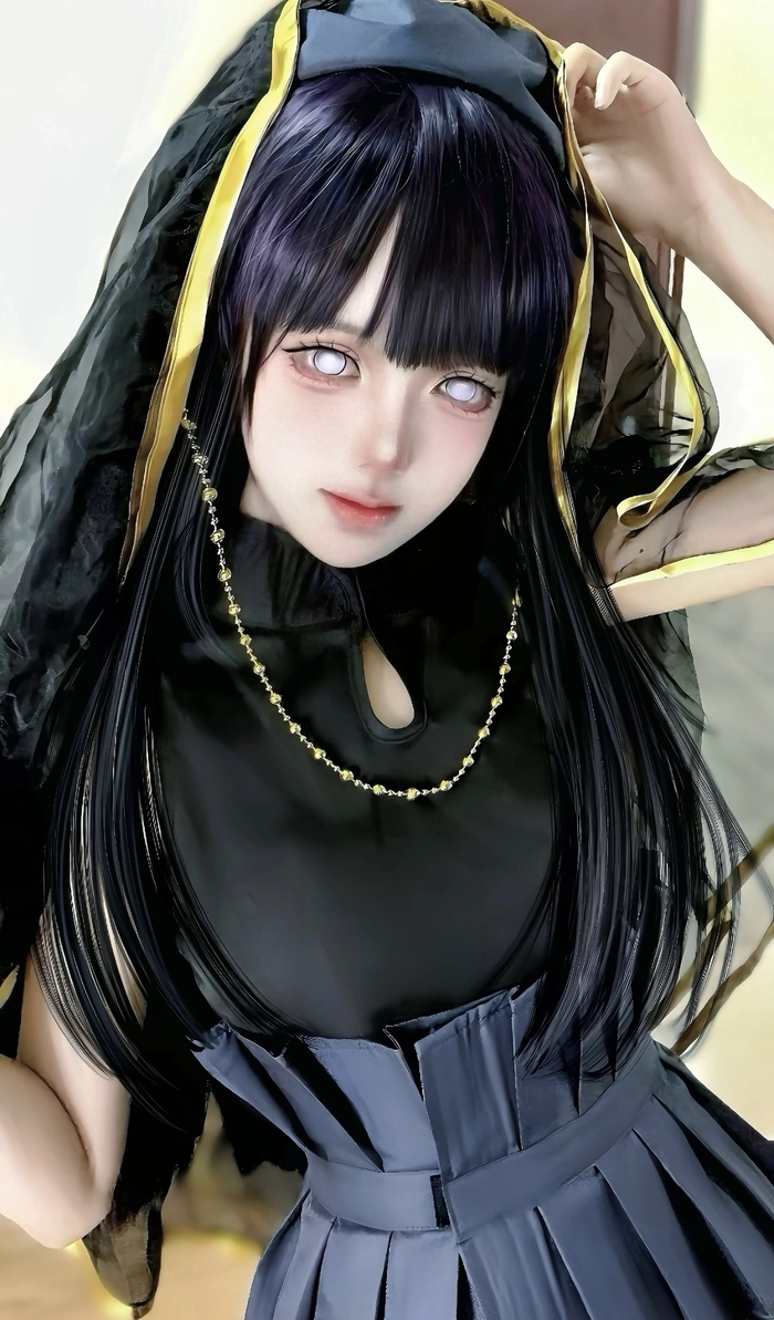 ảnh cosplay hinata trong không gian thoáng