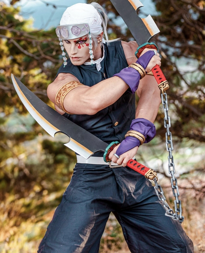 ảnh cosplay kimetsu no yaiba ngoài trời rõ chi tiết