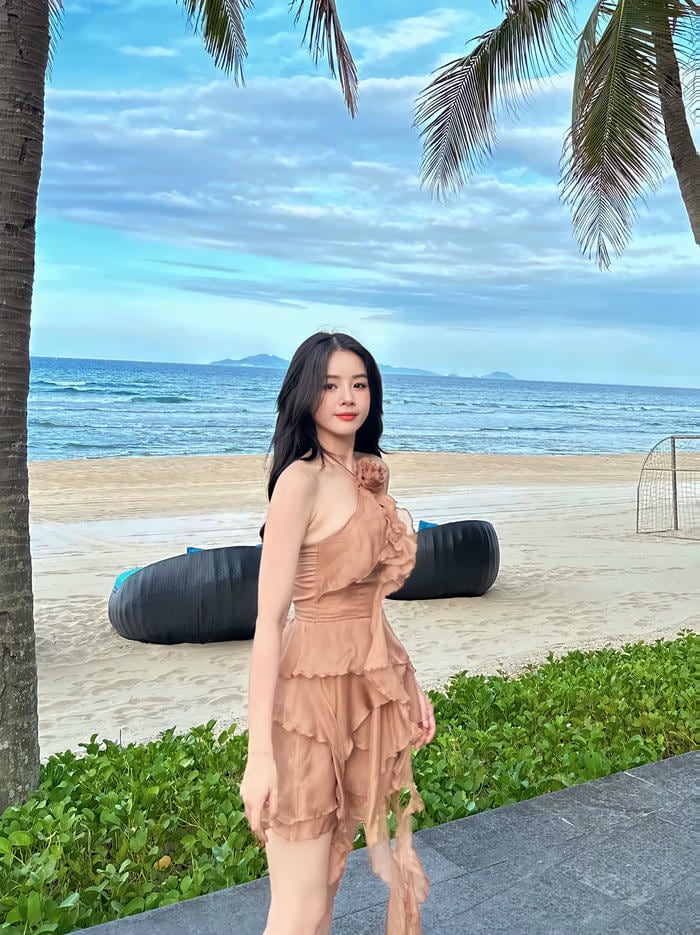 ảnh dj mie sexy bikini body đẹp tự tin
