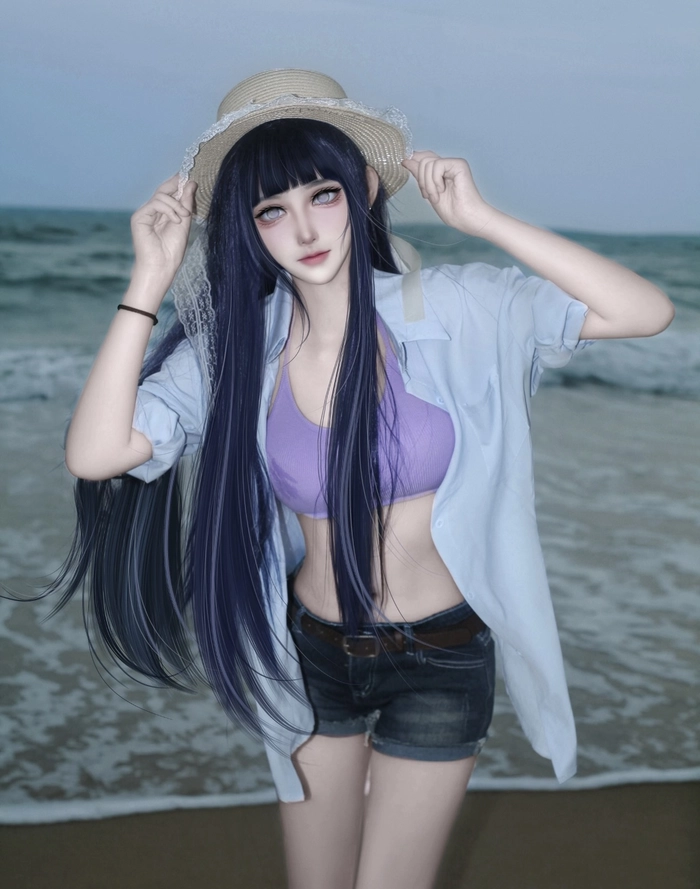 cosplay hinata với phong cách nhẹ nhàng