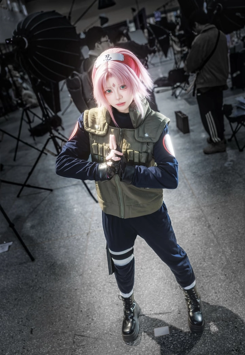 cosplay sakura với phong cách đơn giản
