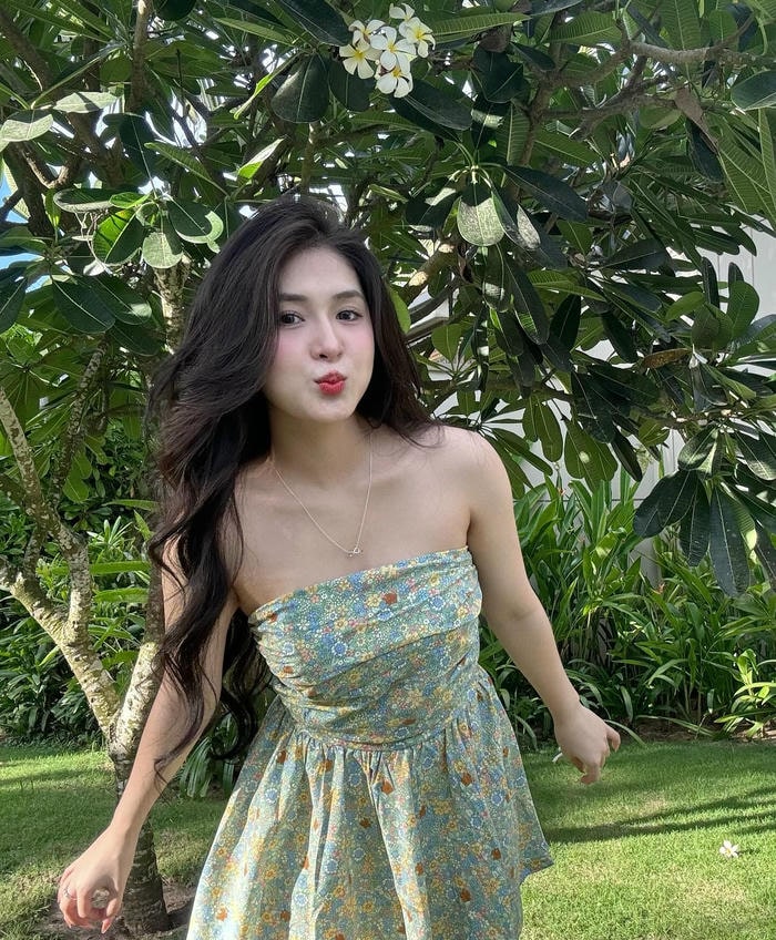 dáng nét quyến rũ rõ ràng Quỳnh Alee bikini sexy