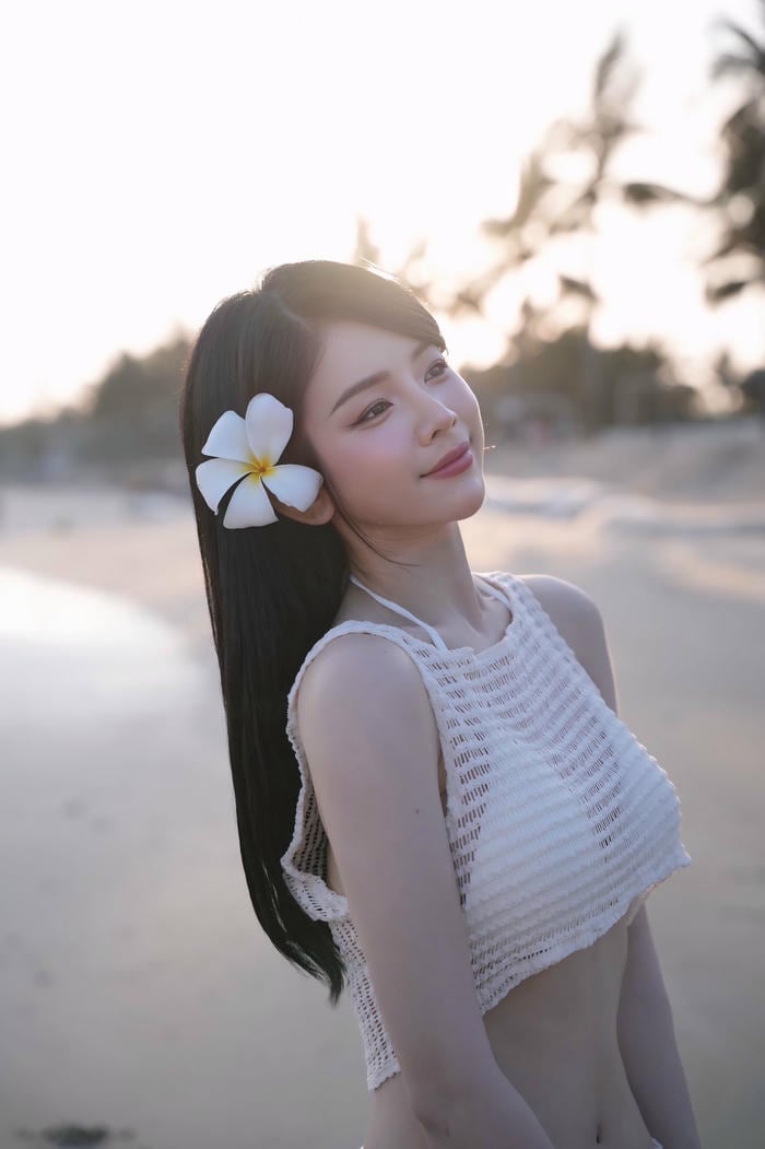 dj mie sexy cá tính độc đáo táo bạo