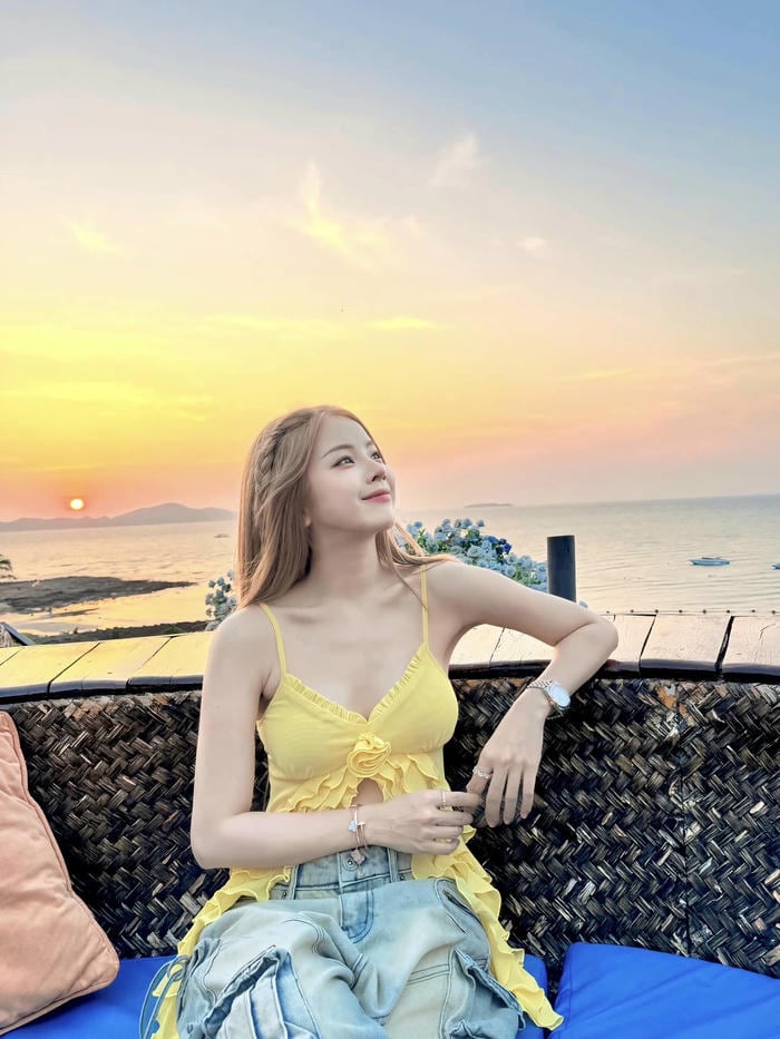 dj mie sexy dáng chuẩn vóc dáng đẹp