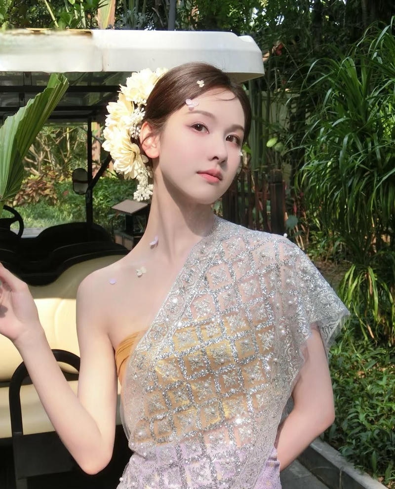 Hình ảnh gái xinh thái lan trong phong cách trẻ trung hiện đại