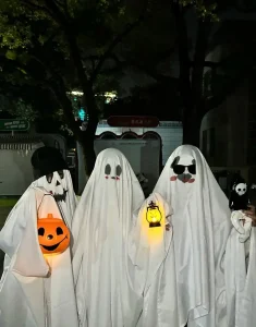 ảnh cosplay ma nữ trong nghĩa địa
