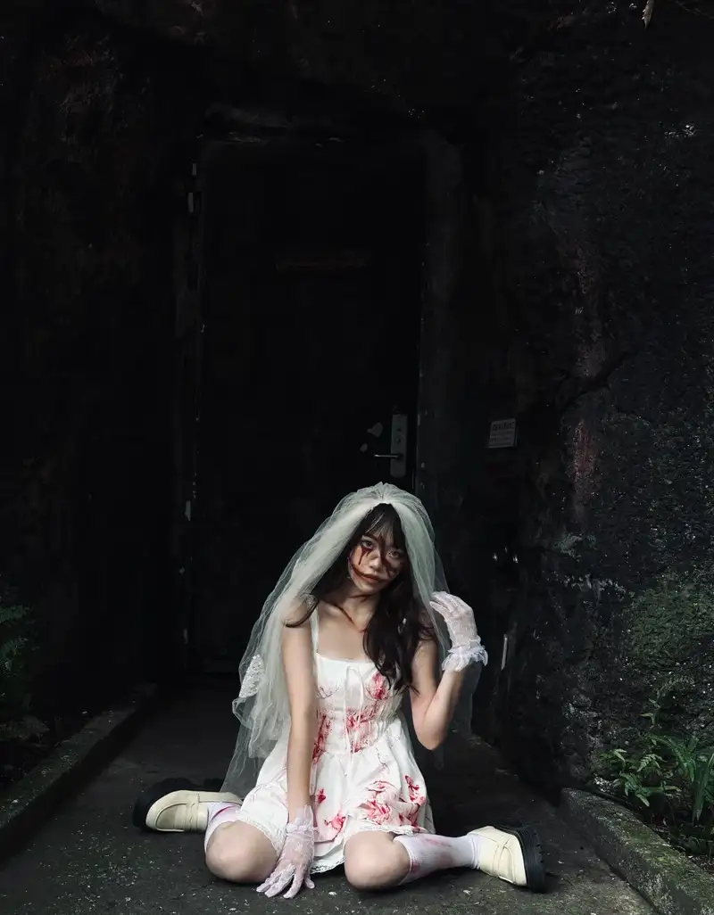 cosplay ma nữ tạo hình nhân vật game kinh dị