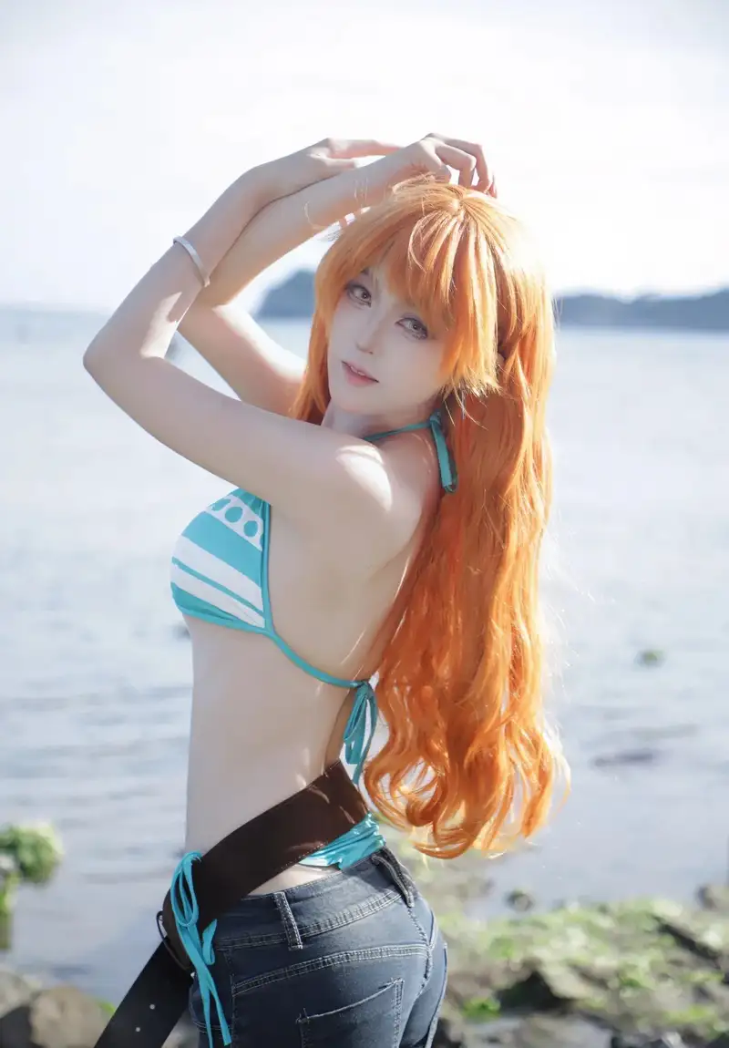 cosplay nami tạo hình chân thực và sắc nét