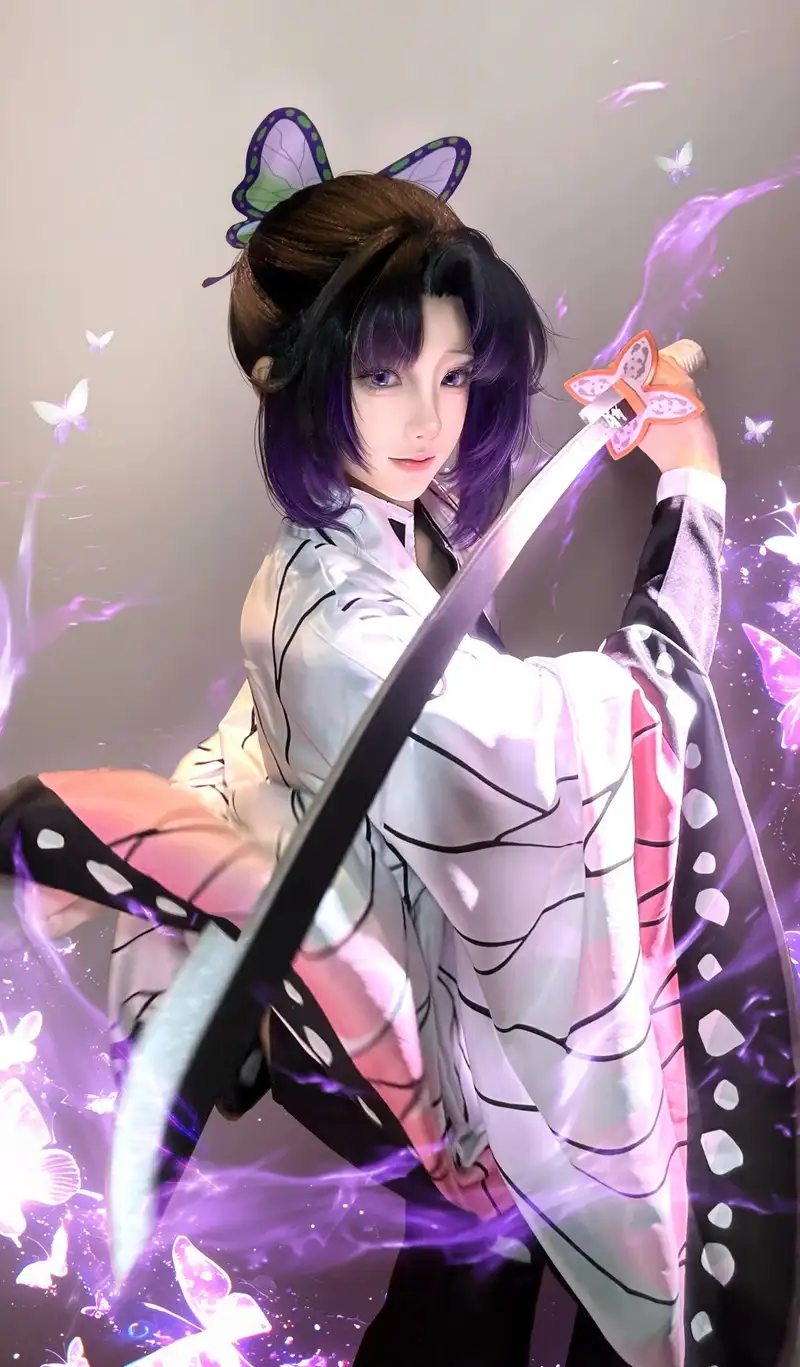 cosplay shinobu phiên bản ngoài đời chân thực