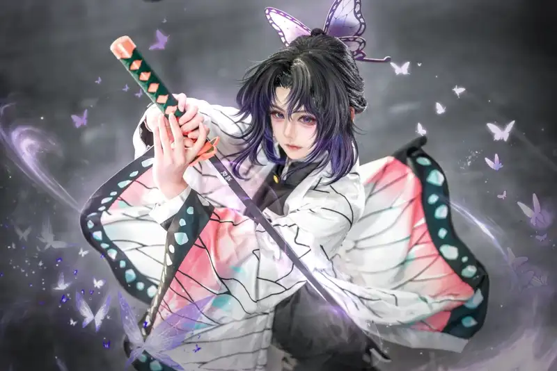 cosplay shinobu với phong cách dịu dàng thanh lịch