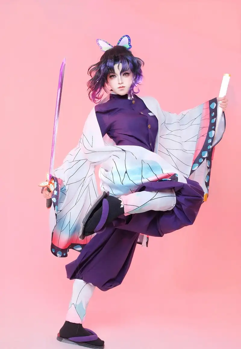 cosplay shinobu với trang phục đẹp tinh tế