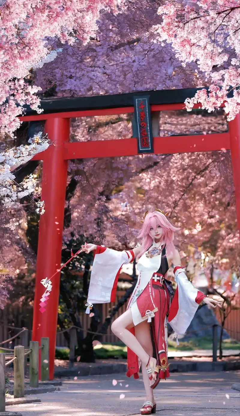 hình ảnh cosplay yae miko phong cách anime