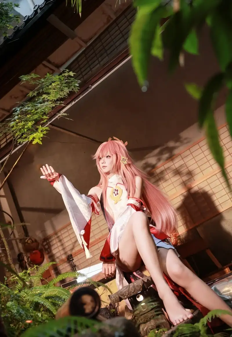 hình cosplay yae miko chất lượng cao