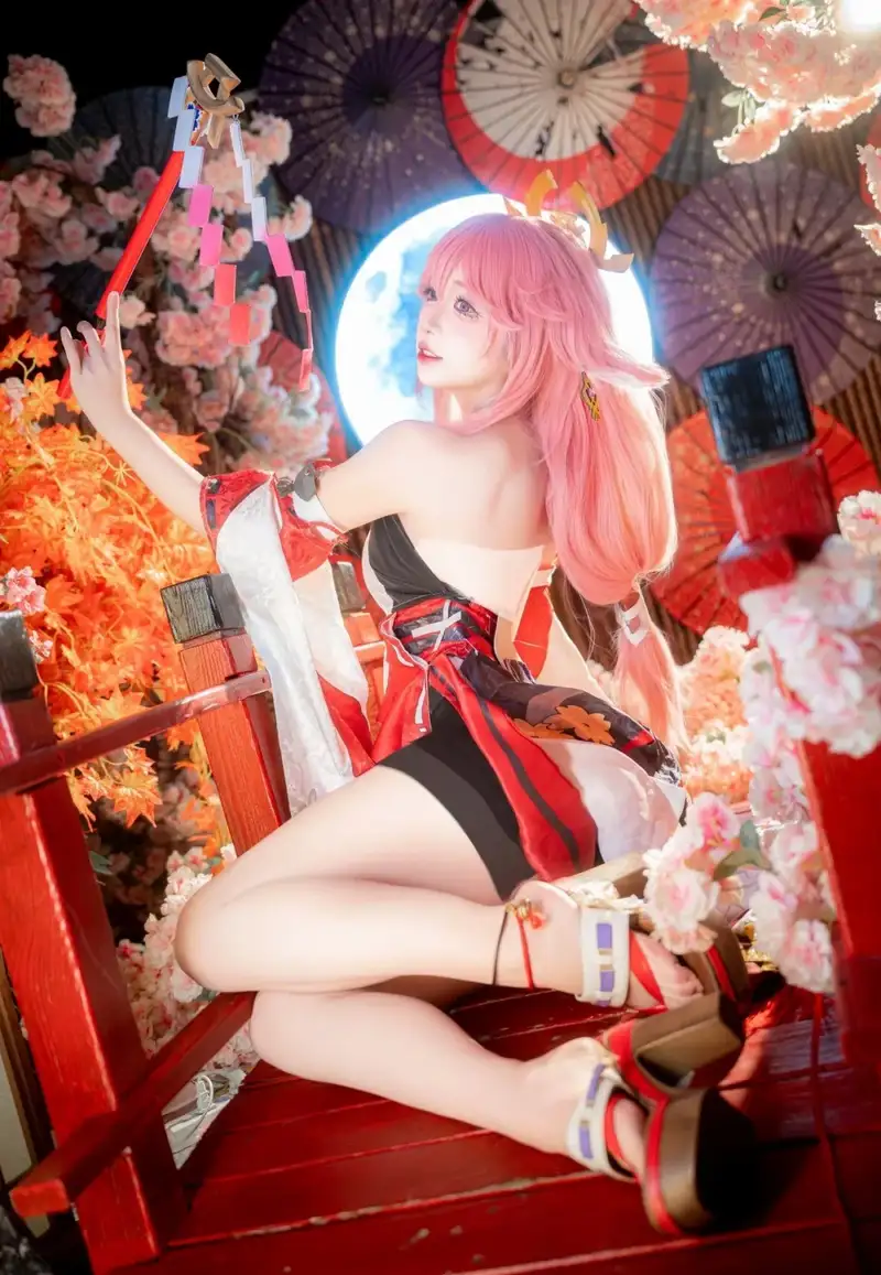 hình đẹp cosplay yae miko chất lượng 4K