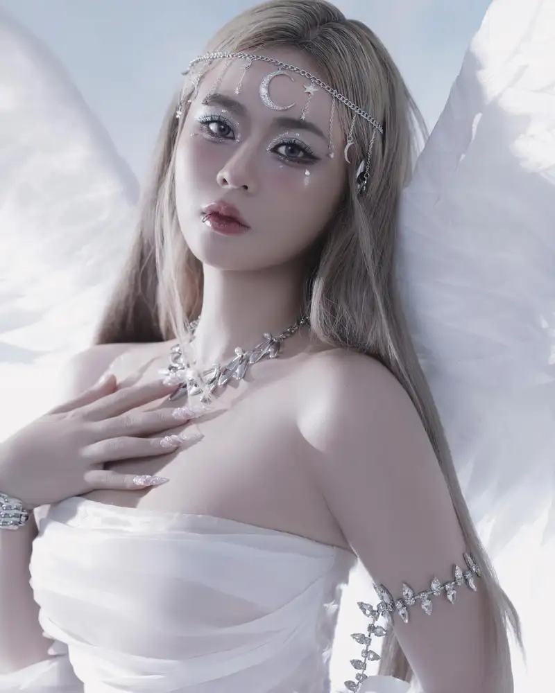 misthy sexy phong cách trẻ trung
