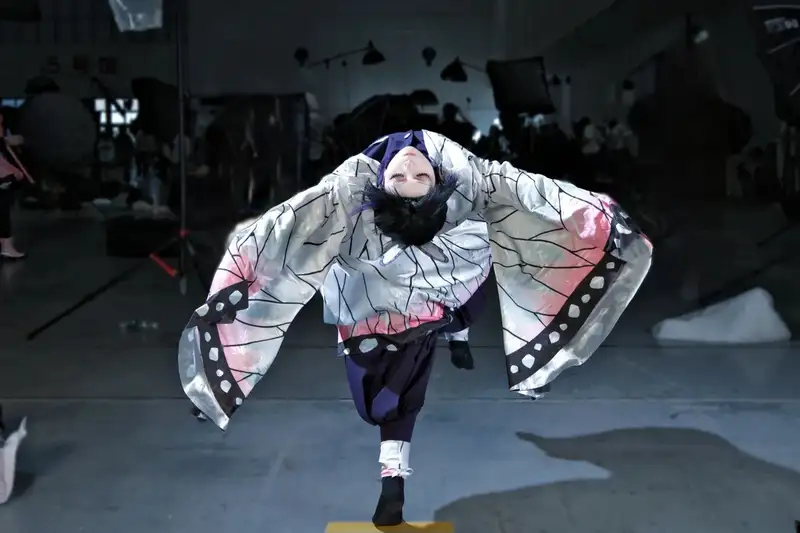 shinobu cosplay ngoài đời xinh đẹp nổi bật