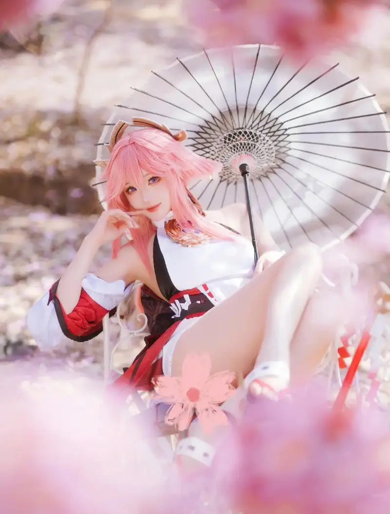 yae miko cosplay chuẩn nhân vật Genshin Impact